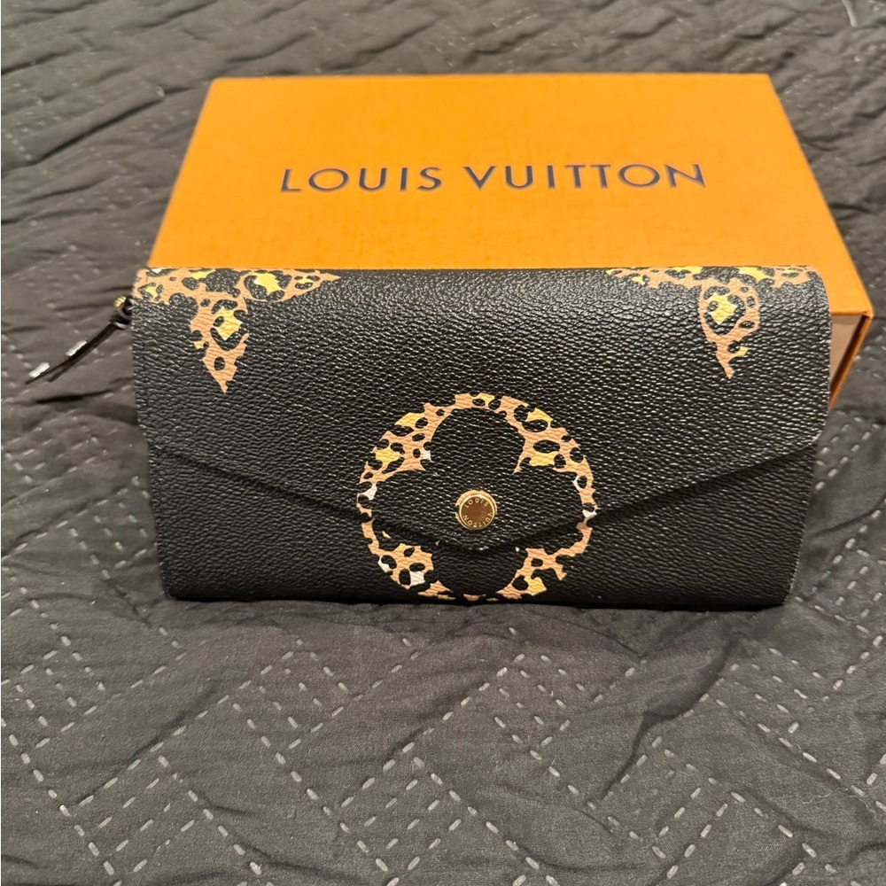 Louis Vuitton Limited edition Jungle flap wallet